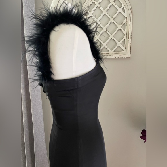 STAUD Romy Feather Strap PencilSlim Midi Dress In Black Size 2 - Picture 6 of 16